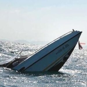 nijeryada tekne batti 40 kisi kayip UuGSL147