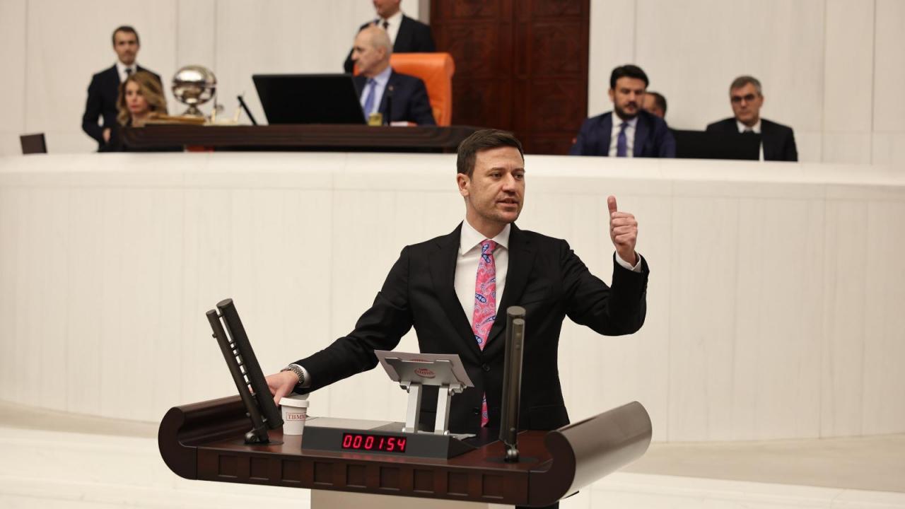 ak parti lagim cukuru diyerek sert cikti chpli basarirdan skandal sozler yMi1ZK3F.jpeg