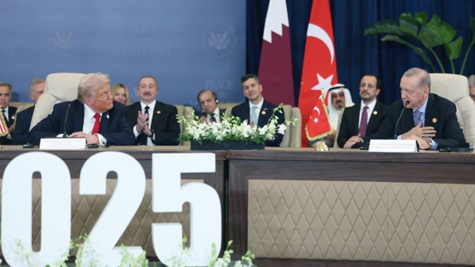 ertugrul ozkok dun o gurur tablosunu seyrederken bir turkiye vatandasi olarak icinizden sunlar gecmedi mi eFTz75kR.jpg