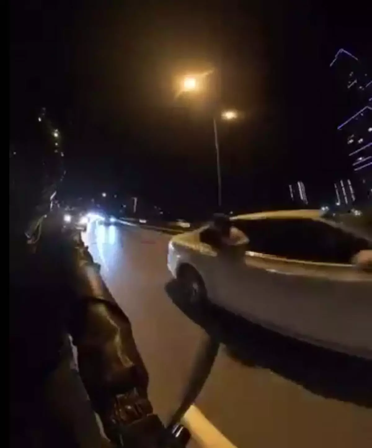 izmirde korsan taksicilik gozaltina alindi IGvV5mmL.jpg