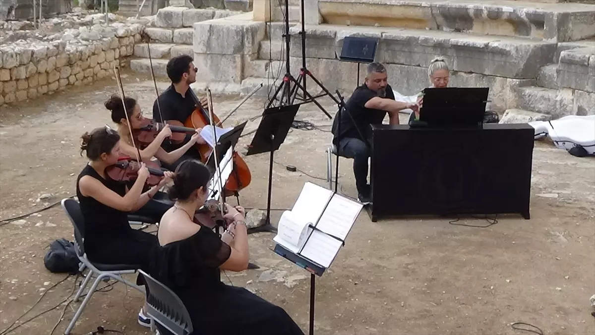 mersinde antik kent konserle senlendi wOveDizg