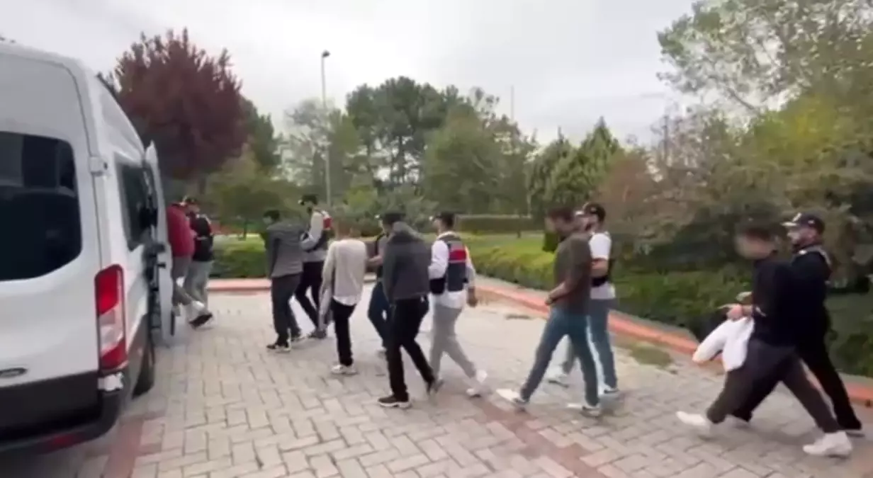 siber suc orgutune mit operasyonu 12 supheli yakalandi zscRk1pt