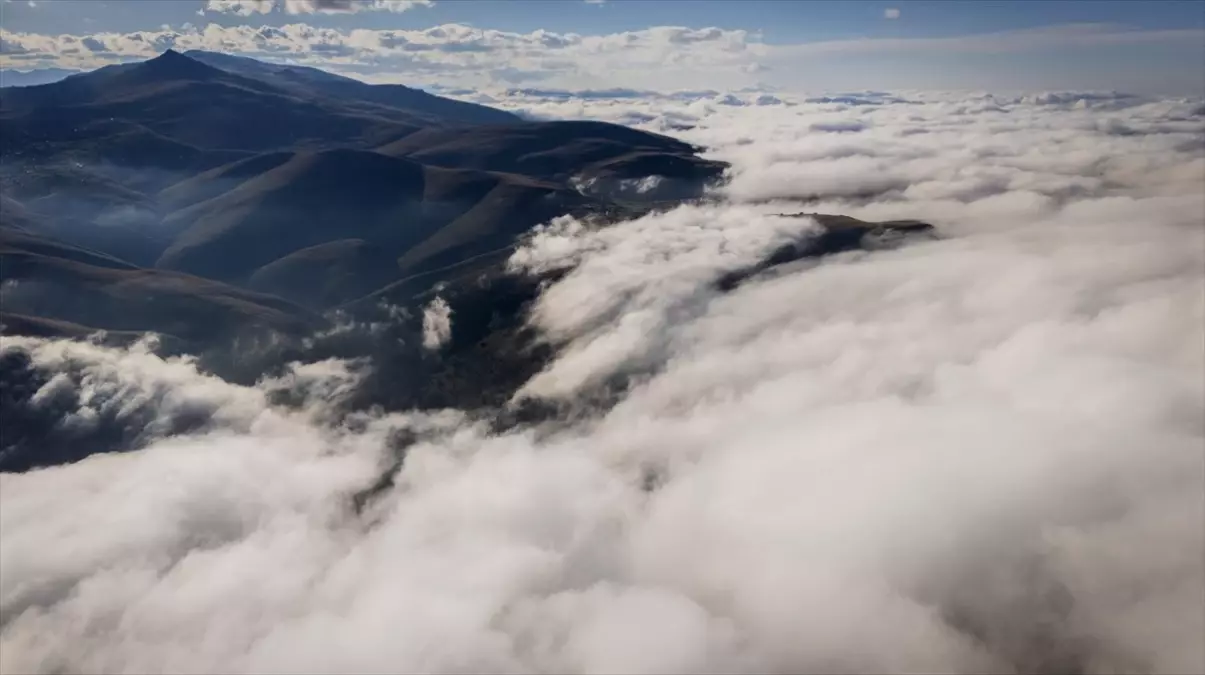 sultan murat yaylasinin sis manzarasi ziyaretcileri buyuluyor A1s4Xw2H.jpg